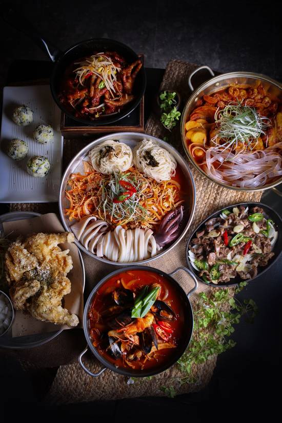 New Village Gastropub