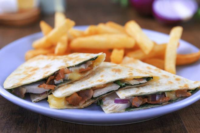 Chicken, Bacon & Camembert Flat Grill