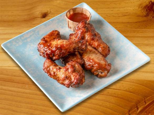 Alitas de Pollo Asadas con Salsa BBQ (6u)