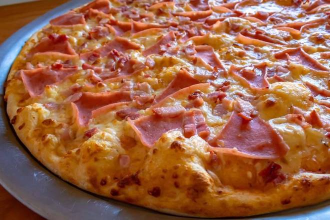 Pizza RICA (grande) de jamón 10  porciones