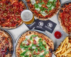 Offside Dining at Tar Barrel (Pizza)