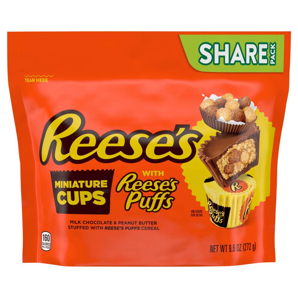 Reese's Puffs Cereal Stuffed Miniature Cups Candy, Milk Chocolate & Peanut Butter (9.6 oz)