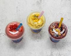 Simply Smoothies at the Mobil