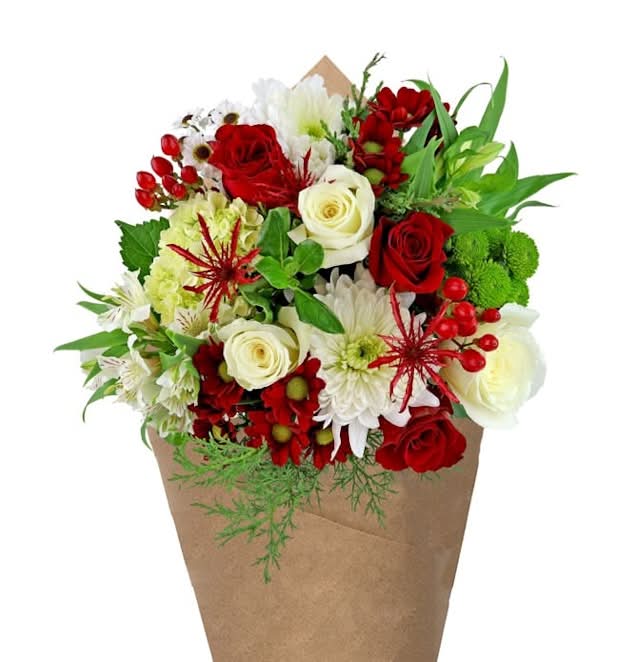 Bloom Haus™ Charming Bouquet - A