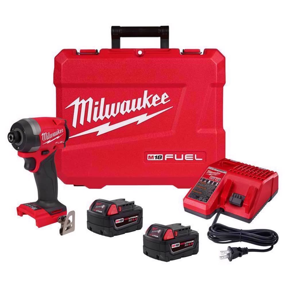 Milwaukee M18 Fuel 1/4 In. Cordless Brushless Impact Driver Kit (Battery & Charger)
