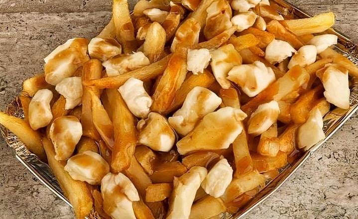 Poutine classique / Classic Poutine