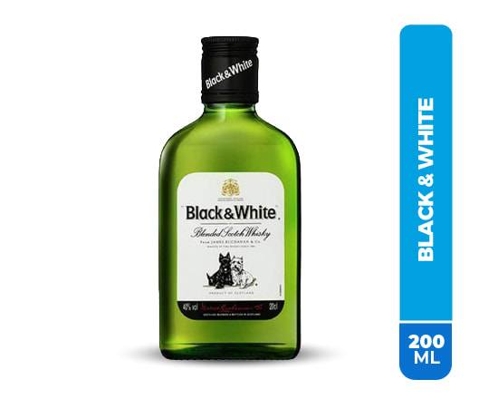 Black & white whisky (200 ml)