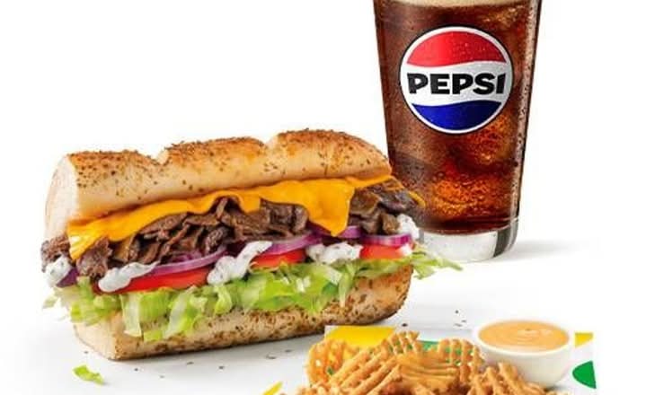 CM Steak & Cheese 15