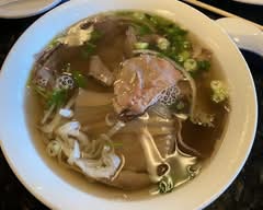 Pho Mau