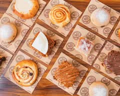 Le Petit Parisian Cafe (Deerfield Beach)