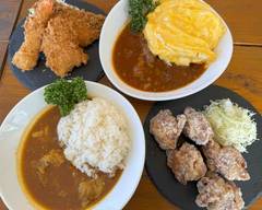 こだわりのポークカレーとビーフシチュー カルーラ special pork curry and beef stew calu-la