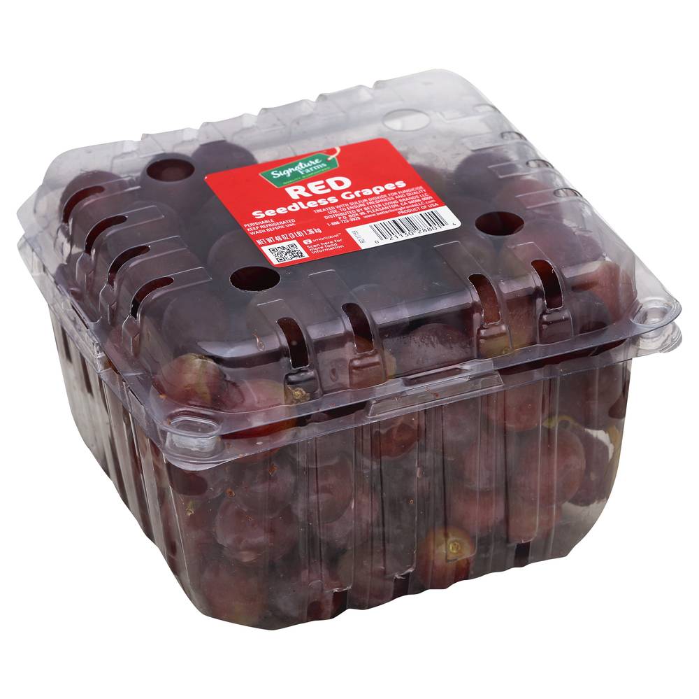 Signature Farms Seedless Red Grapes (48 oz)