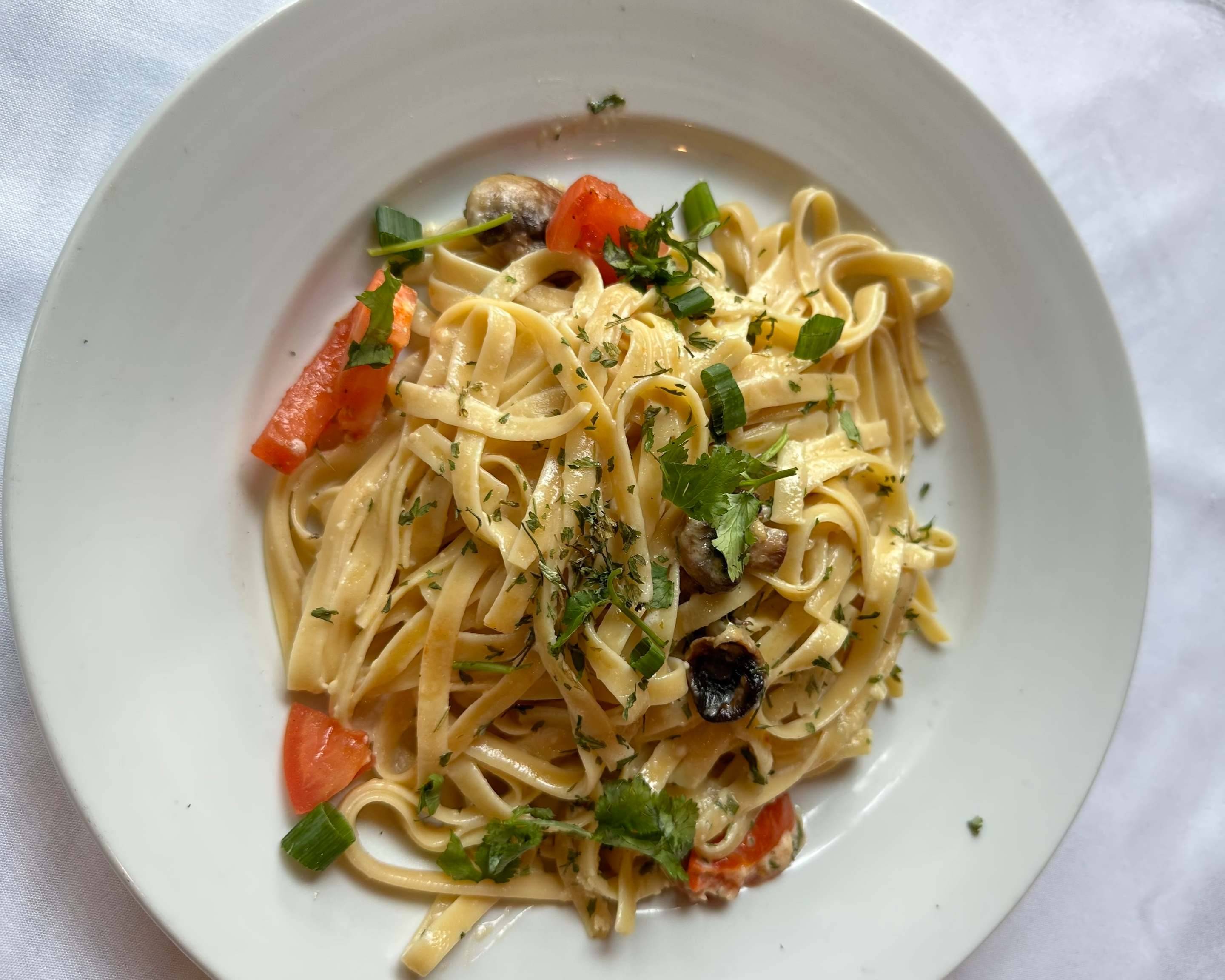 Mama Mias Pasta & Parm (1025 A St) Menu Hayward • Order Mama Mias Pasta