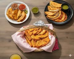 La Catedral Tacos de Canasta