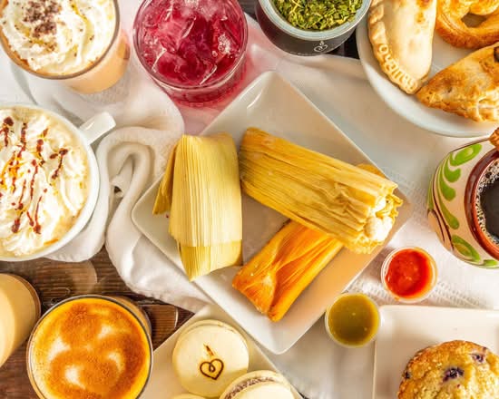 Cafe Corazon Crossroads (110 Southwest Boulevard)