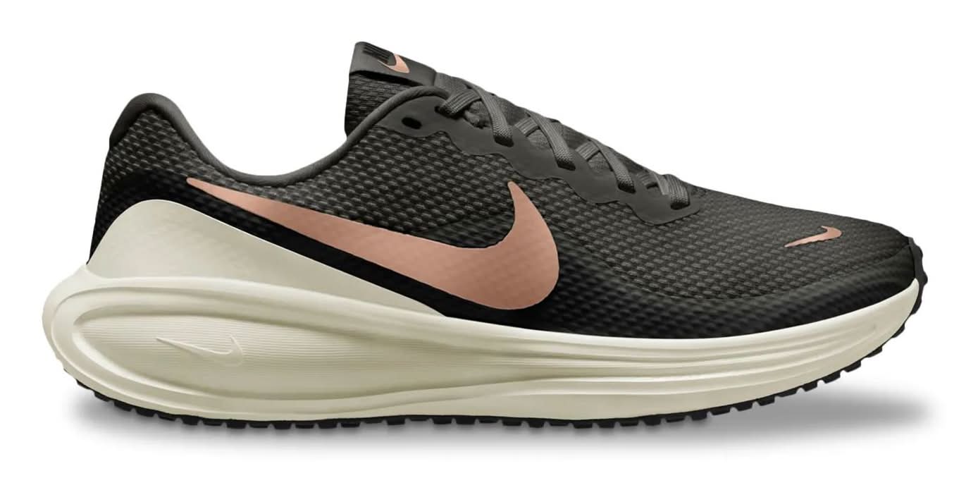 Nike Revolution 8 Running Shoe - Women's (Black/Rose Gold Medium - 9)