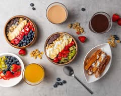 チュロス＆アサイー Bros Churros&Acai  Brothers