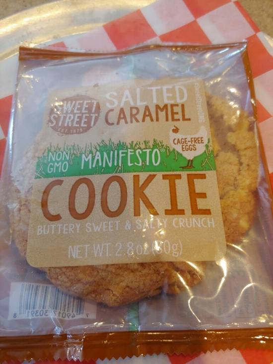 Sweet Street Salted Caramel Crunch Cookie