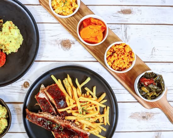 Dorothy Mae's Soul Food Kitchen (1927 Lakeside Pkwy , Suite K21)