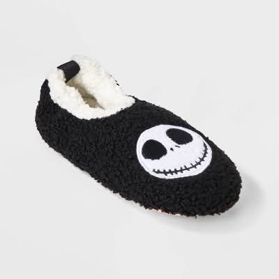 The Nightmare Before Christmas Embroidered Plush Slipper Socks, Women, S/M, Black