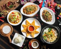七彩雲南 八德店
