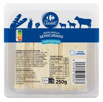 Queso de mezcla semicurado ya cortado Carrefour Classic cuña de 250 g