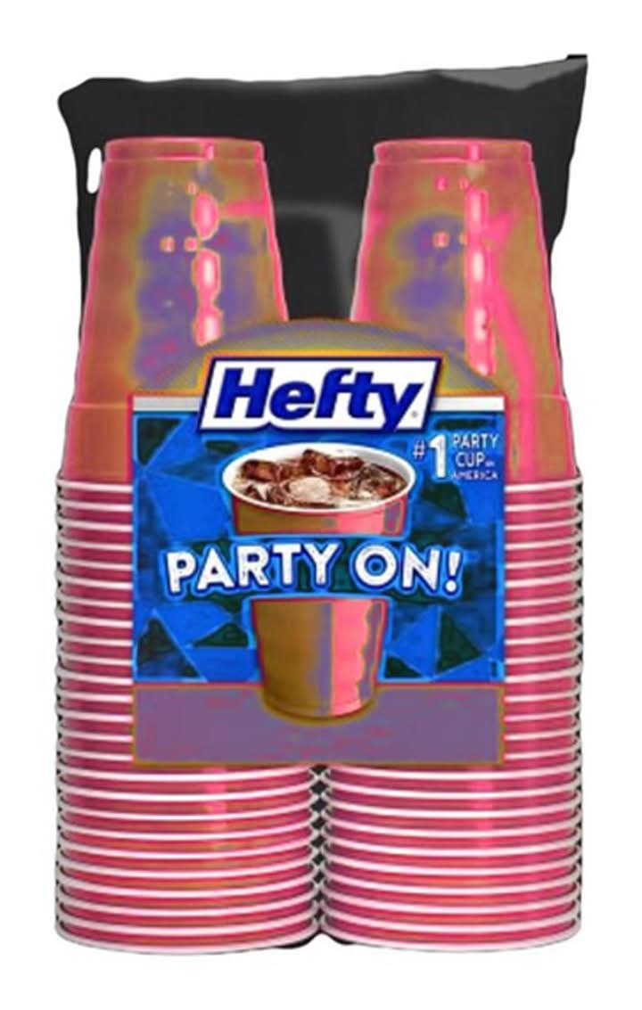 Hefty Party On! Disposable Red Plastic Cups 18 Oz - 40 Ct
