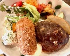 【ピザのおいしいお店】Cafe B+
