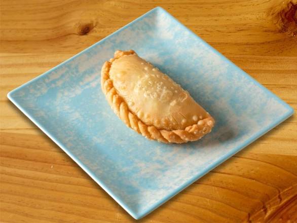 Empanada de Pollo al Parmesano
