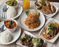 トムヤムクン　タイ料理レ��ストラン　Tomyamkung  thai restaurnt
