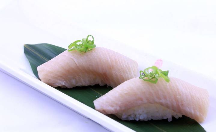 141.Hamachi  Sushi(2pcs)