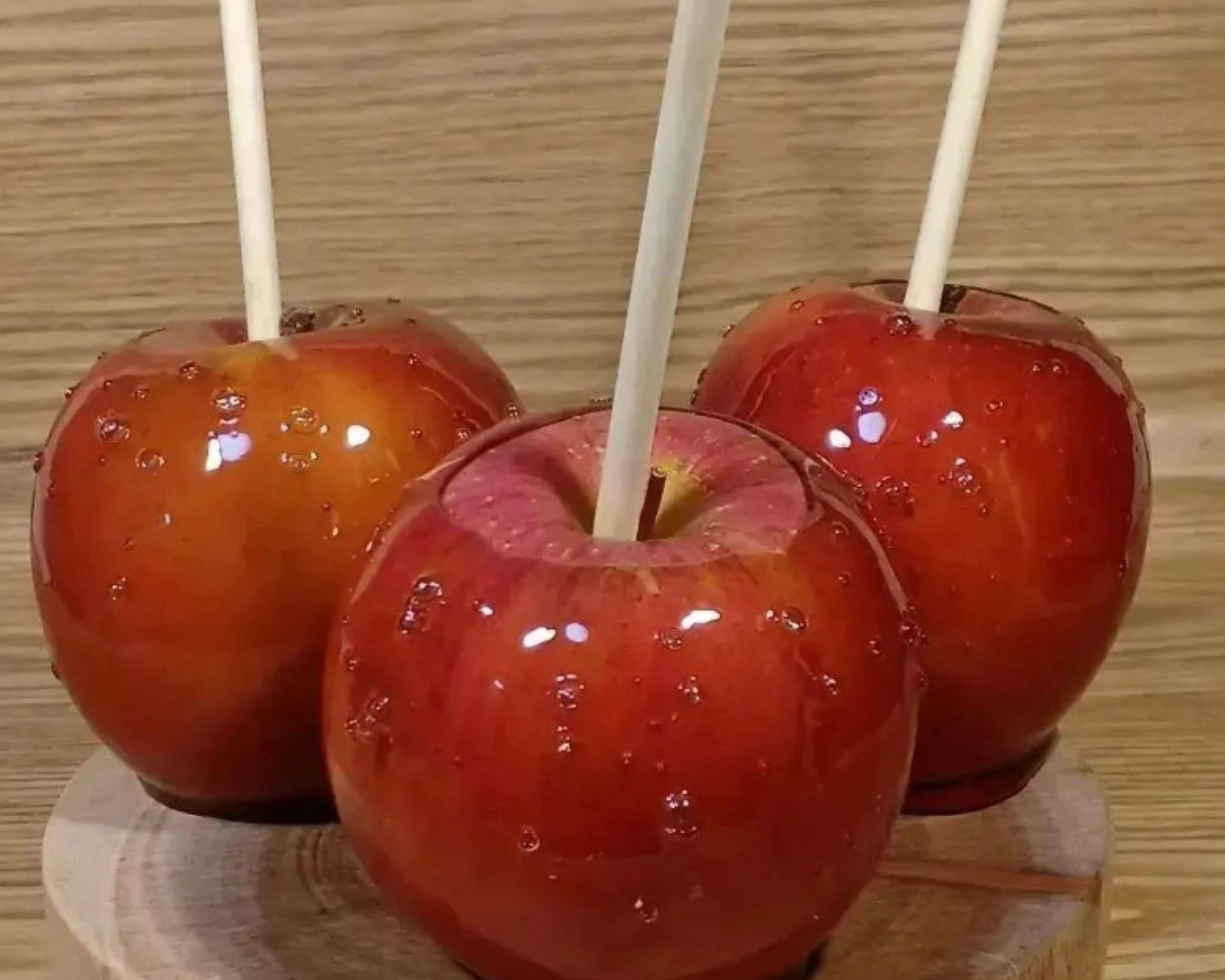 りんご飴 キ・ニナルリンゴのデリバリー ・持ち帰り| メニューを見る