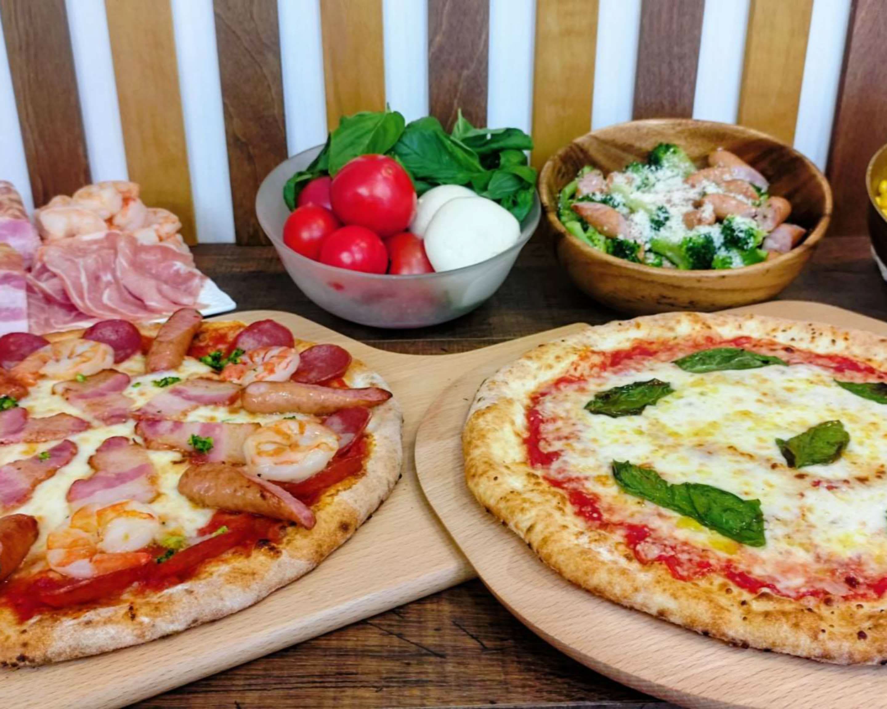 薪窯ピザ屋 まるく Makigama pizaya maruku delivery & takeaway menu
