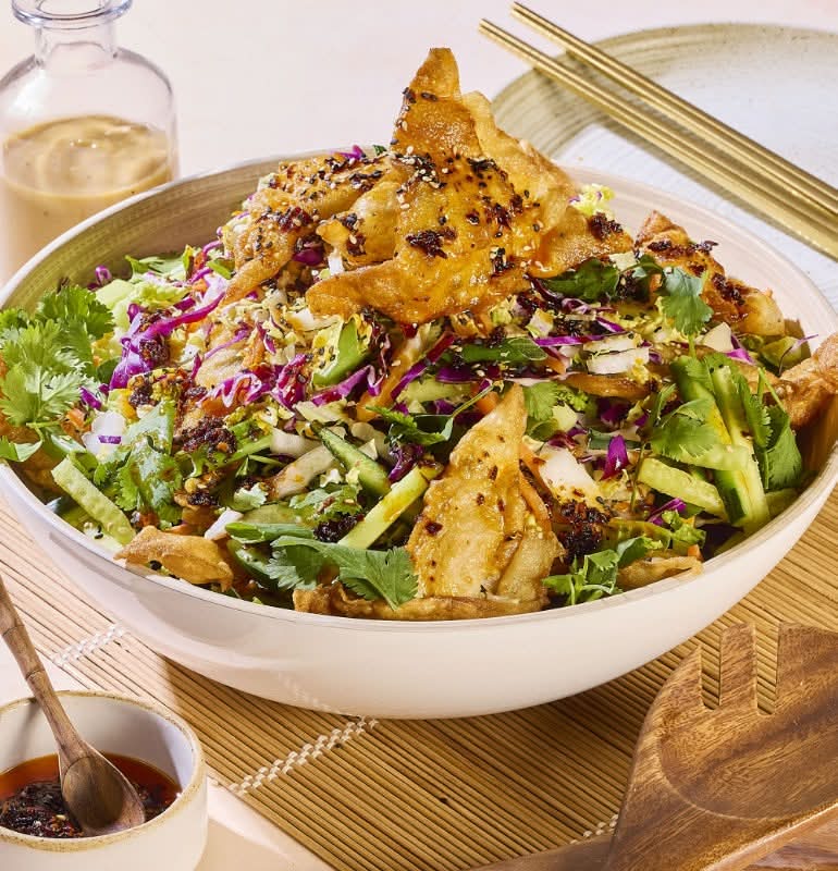 NEW - CATERING CRISPY CHINESE DUMPLING SALAD