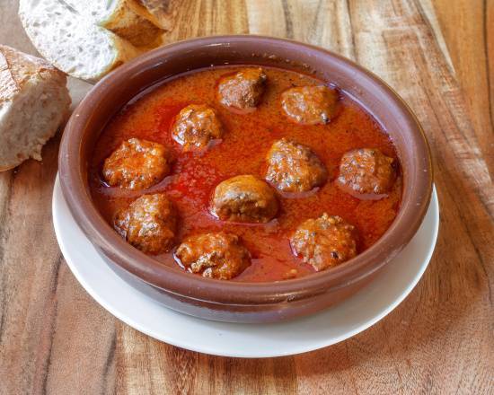 Albóndigas en Salsa