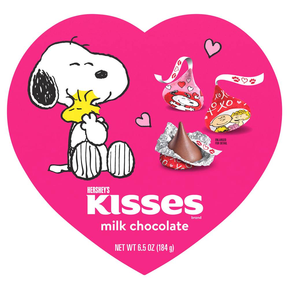 Hershey's Kisses Valentine's Day Candy Gift Box (6.5 oz)