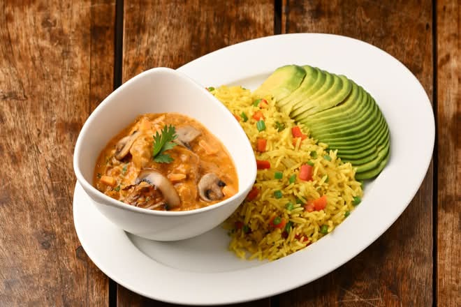 Chicken and Mushroom Medley Curry