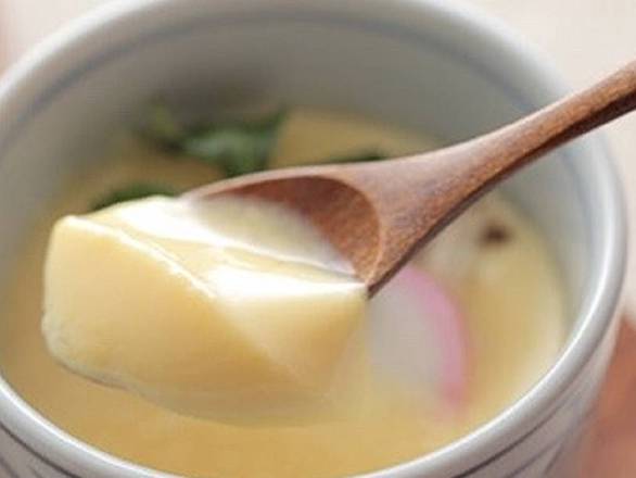 【逸品】　茶碗蒸 Steamed Egg