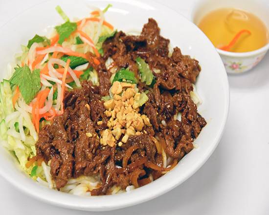 452. Bún Bò Xào Xã Ớt