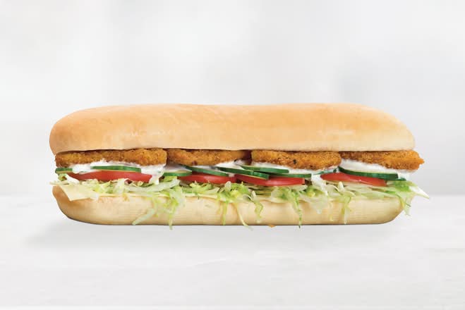 Large Spicy Breaded Chicken Sub Combo / Grand sandwich au poulet pané épicé
