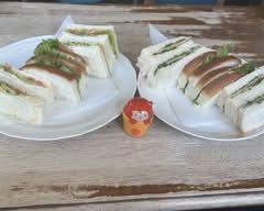 【ボリュームたっぷりサンドイッチ】喫茶センサー