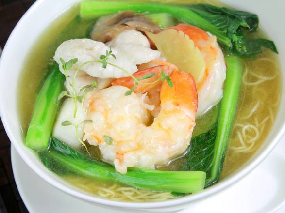 海鲜汤面 Mixed Seafood Soup with Noodle