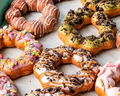 Meowchi Donut (5005 Victory Blvd Ste A3 Ste)