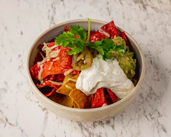 NACHOS (V)