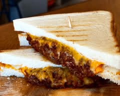 【バルセロナ名物の絶品ホットサンド】PATIO META VALLEY　パティオ・メタ・ヴァリィ