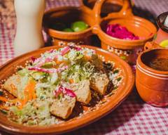 Cenaduria La Escondida