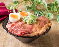 北海��道黒牛使用! 極上ローストビーフ丼㏌ソライロキッチン Roast Beef Rice bowls Sorairo Kitchen