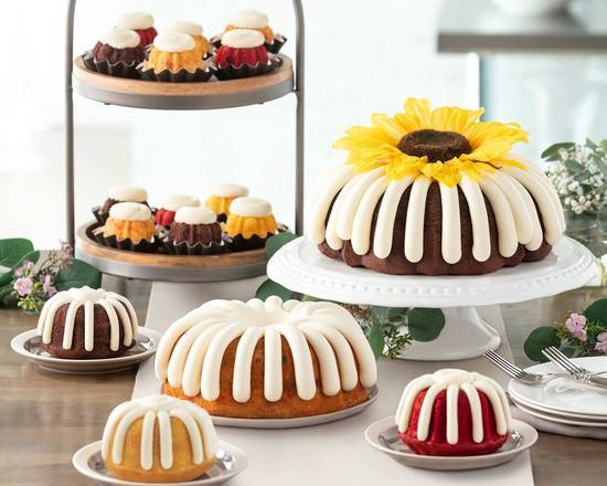 Red Velvet Cake - Smallcakes of Fort Myers