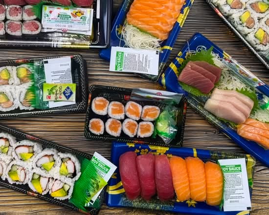Hashi Market (330 5th Ave)