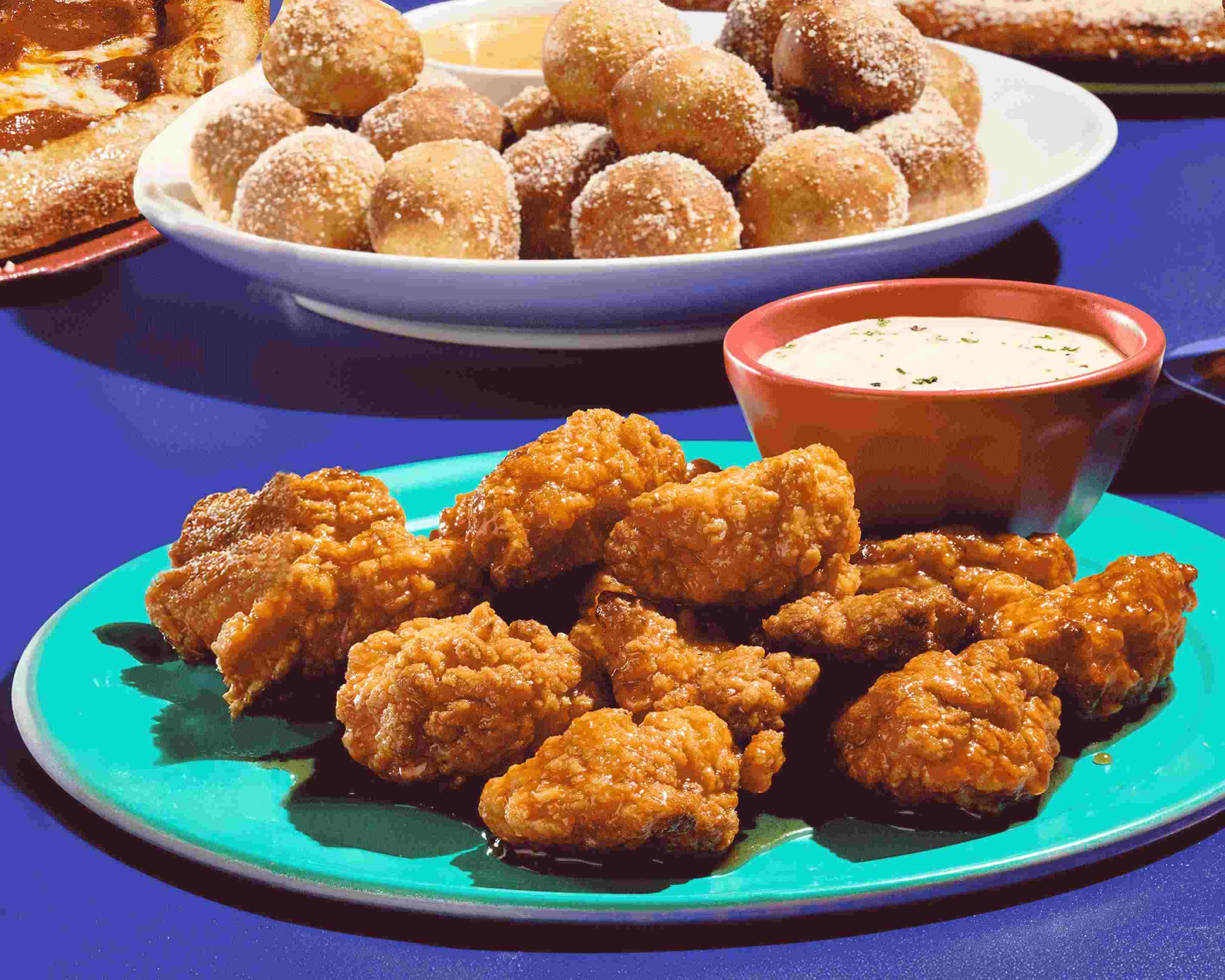 Order Mellow Mushroom (Orlando) - Menu & Prices - Orlando Delivery